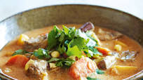 Slow-cooker massaman beef curry Slow-cooker massaman beef curry
