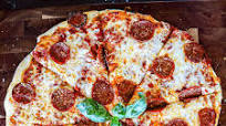 Pepperoni Pizza Recipe | Sip Bite Go Pepperoni Pizza Recipe | Sip Bite Go