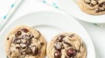 Forever Chewy Chocolate Chip Cookies Forever Chewy Chocolate Chip Cookies