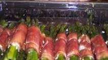 Asparagus Wrapped in Crisp Prosciutto Asparagus Wrapped in Crisp Prosciutto