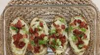 Twice Baked Potatoes {Whole30 Compliant} Twice Baked Potatoes {Whole30 Compliant}