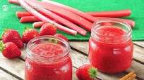Low-Carb Strawberry & Rhubarb Jam Low-Carb Strawberry & Rhubarb Jam