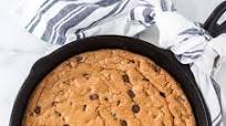 Skillet Chocolate Chip Cookie Skillet Chocolate Chip Cookie