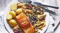 Salmon with creamy artichoke sauce Salmon with creamy artichoke sauce