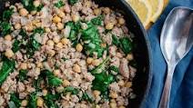 Ground Turkey, Spinach, and Garbanzo Bean Skillet Ground Turkey, Spinach, and Garbanzo Bean Skillet