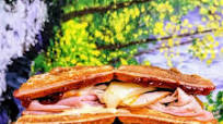 Monte Cristo Waffle Sandwich Monte Cristo Waffle Sandwich