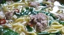 Easy with Maruchan-brand Instant Ramen Noodles Taiwan-style Ramen Easy with Maruchan-brand Instant Ramen Noodles Taiwan-style Ramen
