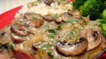 Pork Chops With Caramelized Onion-mushroom Sauce Pork Chops With Caramelized Onion-mushroom Sauce