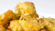 Cheesy Tater Tots Cheesy Tater Tots
