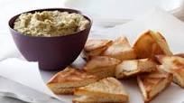 White Bean Dip with Pita Chips White Bean Dip with Pita Chips