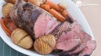 Oven-Roasted Steak with Potatoes and Carrots Oven-Roasted Steak with Potatoes and Carrots
