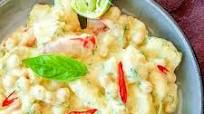 Curried Potato Salad With Chickpeas & Tomatoes Curried Potato Salad With Chickpeas & Tomatoes