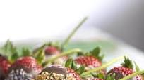 Chocolate Covered Strawberries with Nuts Chocolate Covered Strawberries with Nuts