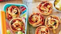 Hawaiian pizza scrolls Hawaiian pizza scrolls