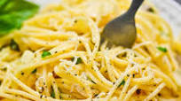 Spaghetti with Olive Oil and Garlic Spaghetti with Olive Oil and Garlic