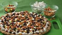 Thanksgiving Cookie Pizza Thanksgiving Cookie Pizza