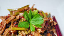 Chengdu Challenge #25: Yu Xiang Pork (Yu Xiang Rou Si) Chengdu Challenge #25: Yu Xiang Pork (Yu Xiang Rou Si)