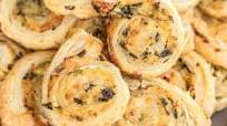 3-Ingredient Spinach Dip Pinwheels 3-Ingredient Spinach Dip Pinwheels