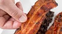 Sweet and Spicy Ghost Pepper Candied Bacon – Recipe Sweet and Spicy Ghost Pepper Candied Bacon – Recipe