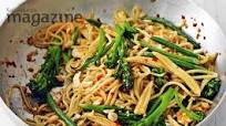 Spicy stir-fry noodles Spicy stir-fry noodles