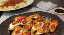 Cheesy Tomato Bruschetta Cheesy Tomato Bruschetta