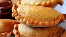 Empanadas de Pollo (Bolivian Fried Chicken Empanadas) Empanadas de Pollo (Bolivian Fried Chicken Empanadas)