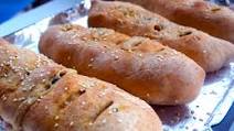 Spinach and Broccoli Stromboli Recipe - (4.3/5) Spinach and Broccoli Stromboli Recipe - (4.3/5)