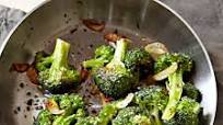 Pan-Roasted Broccoli with Garlic Pan-Roasted Broccoli with Garlic