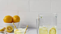 Old-Fashioned Lemonade Old-Fashioned Lemonade