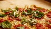 Grilled Pizza Margarita Grilled Pizza Margarita