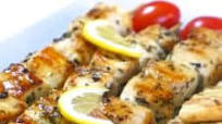 Greek Chicken Souvlaki recipe (Skewers) with Tzatziki Greek Chicken Souvlaki recipe (Skewers) with Tzatziki