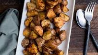 Garlic and Herb Roasted Potatoes Garlic and Herb Roasted Potatoes