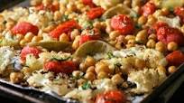 Easy Vegan Sheet Pan Roasted Cauliflower, Tomatoes, and Garbanzo Beans Easy Vegan Sheet Pan Roasted Cauliflower, Tomatoes, and Garbanzo Beans