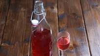 Strawberry infused tequila Strawberry infused tequila