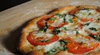 Whole Wheat Pizza Margherita Whole Wheat Pizza Margherita
