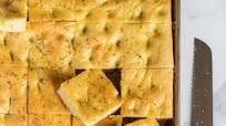 Easy Rosemary Focaccia Bread Easy Rosemary Focaccia Bread