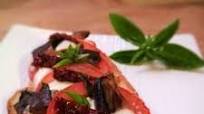 Bruschetta végétarienne Aubergines grillées mozzarella Basilic Bruschetta végétarienne Aubergines grillées mozzarella Basilic