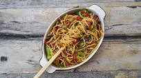 Chop suey con pollo Chop suey con pollo