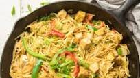 Vegan Singapore Noodles with Tofu Vegan Singapore Noodles with Tofu