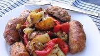 Sheet Pan Sausage, Peppers, Onions and Potatoes in the Oven Sheet Pan Sausage, Peppers, Onions and Potatoes in the Oven
