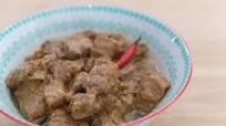 Adobong Baboy sa Gata (Pork Adobo in Coconut Milk) Adobong Baboy sa Gata (Pork Adobo in Coconut Milk)