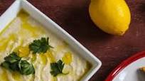 Basic Homemade Hummus (Easy Vegan Recipe) Basic Homemade Hummus (Easy Vegan Recipe)