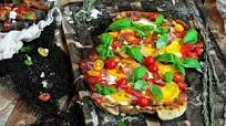 Grilled Pizza Margherita Grilled Pizza Margherita