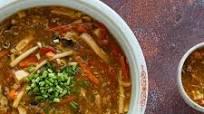 Hot & Sour Soup (酸辣湯) Hot & Sour Soup (酸辣湯)