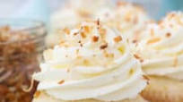 Coconut Cream Pie Cupcakes Coconut Cream Pie Cupcakes