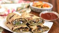 Chatpata Kala Chana Pakora Roll/ Frankie Recipe Chatpata Kala Chana Pakora Roll/ Frankie Recipe