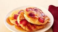 Strawberry Pancakes With Mamma Callie's Syrup Strawberry Pancakes With Mamma Callie's Syrup
