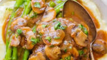 Salisbury Steak with Mushroom Gravy Salisbury Steak with Mushroom Gravy