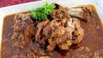Slow Cooker Lamb Shanks Braised in Guinness Slow Cooker Lamb Shanks Braised in Guinness