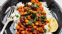 Stewed Chickpeas and Ground Meat Stewed Chickpeas and Ground Meat